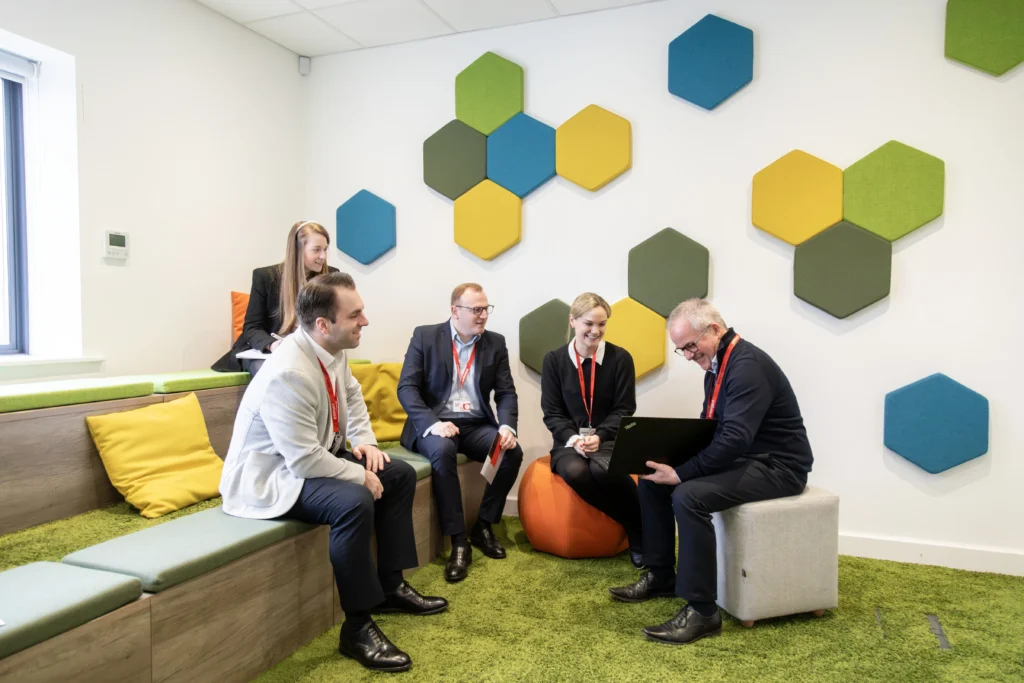 24 02 22 5DIV9740 Enhanced NR