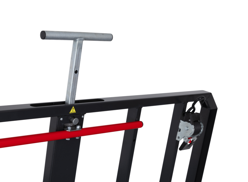 Armorgard AK750 close underneat work bed handles