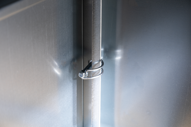 Armorgard FR400 T close pin