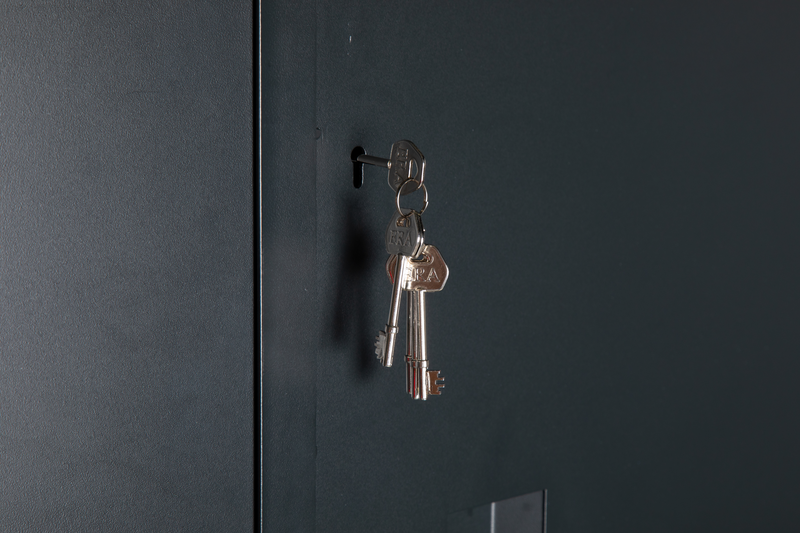 Armorgard SS2 close keys 2