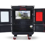 DS2 110 front doors open screen on