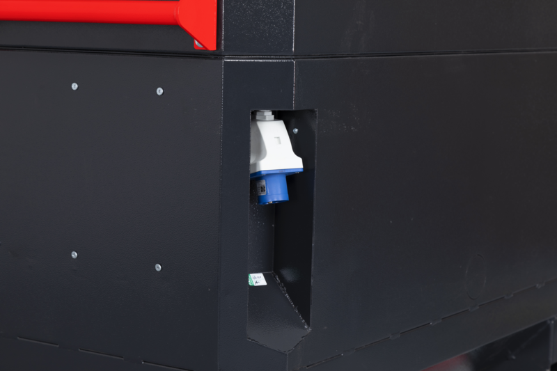 DS2 240 Close Power Inlet