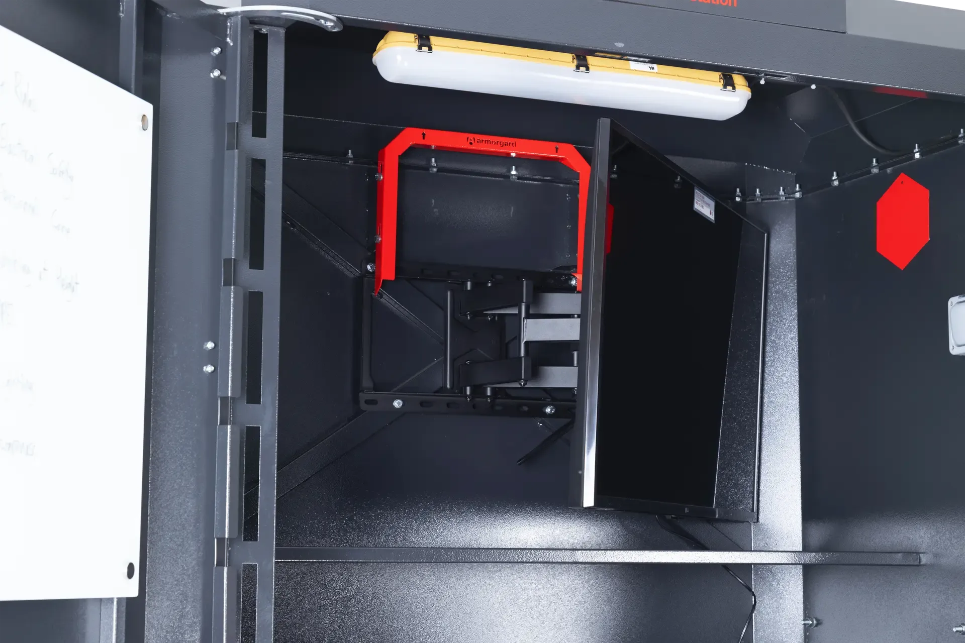 DS2 240 close screen mount 2