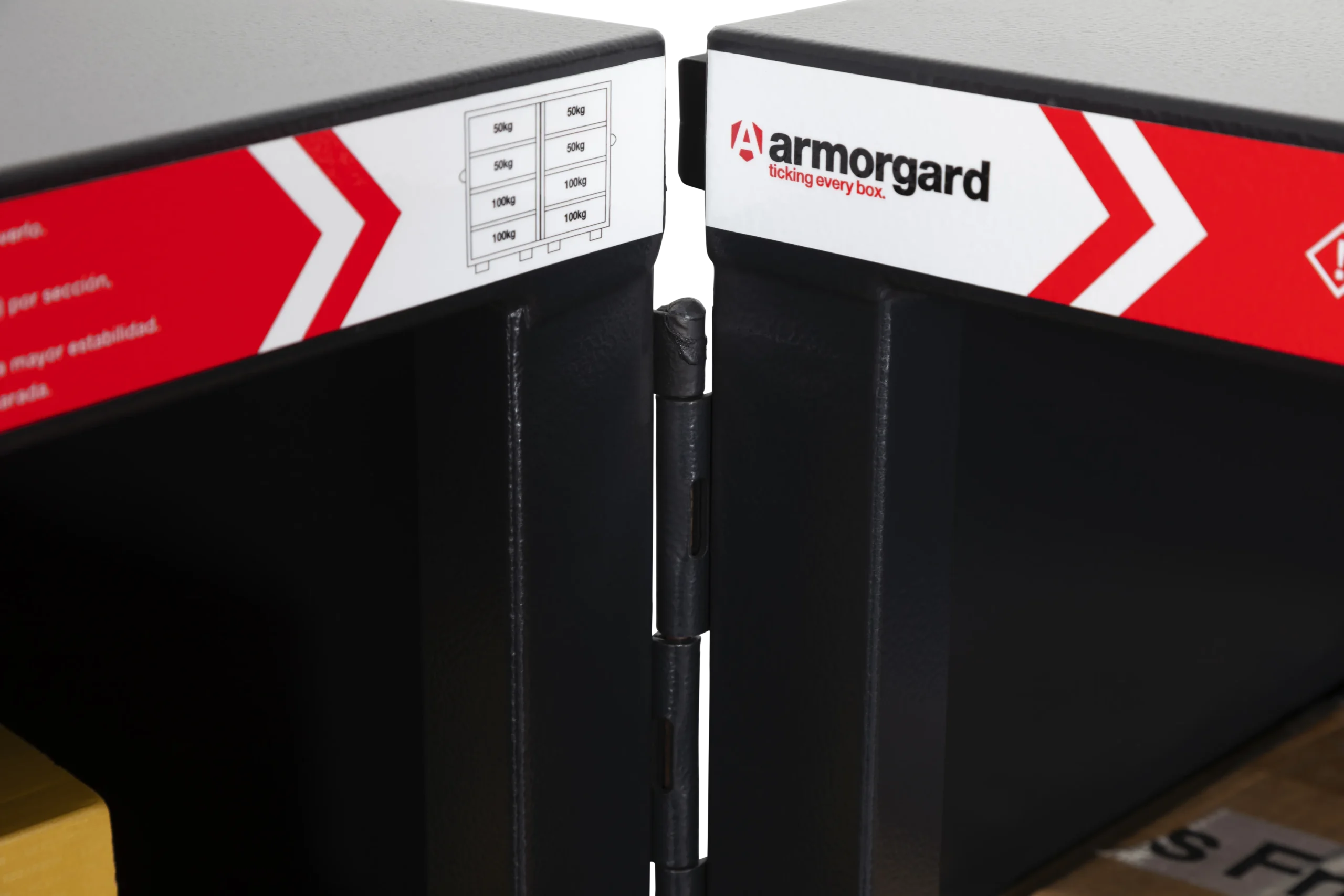 FC5 Close Inside Secure Piano Hinge Opening