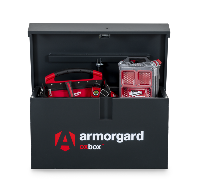 OX1 front lid open w props 2