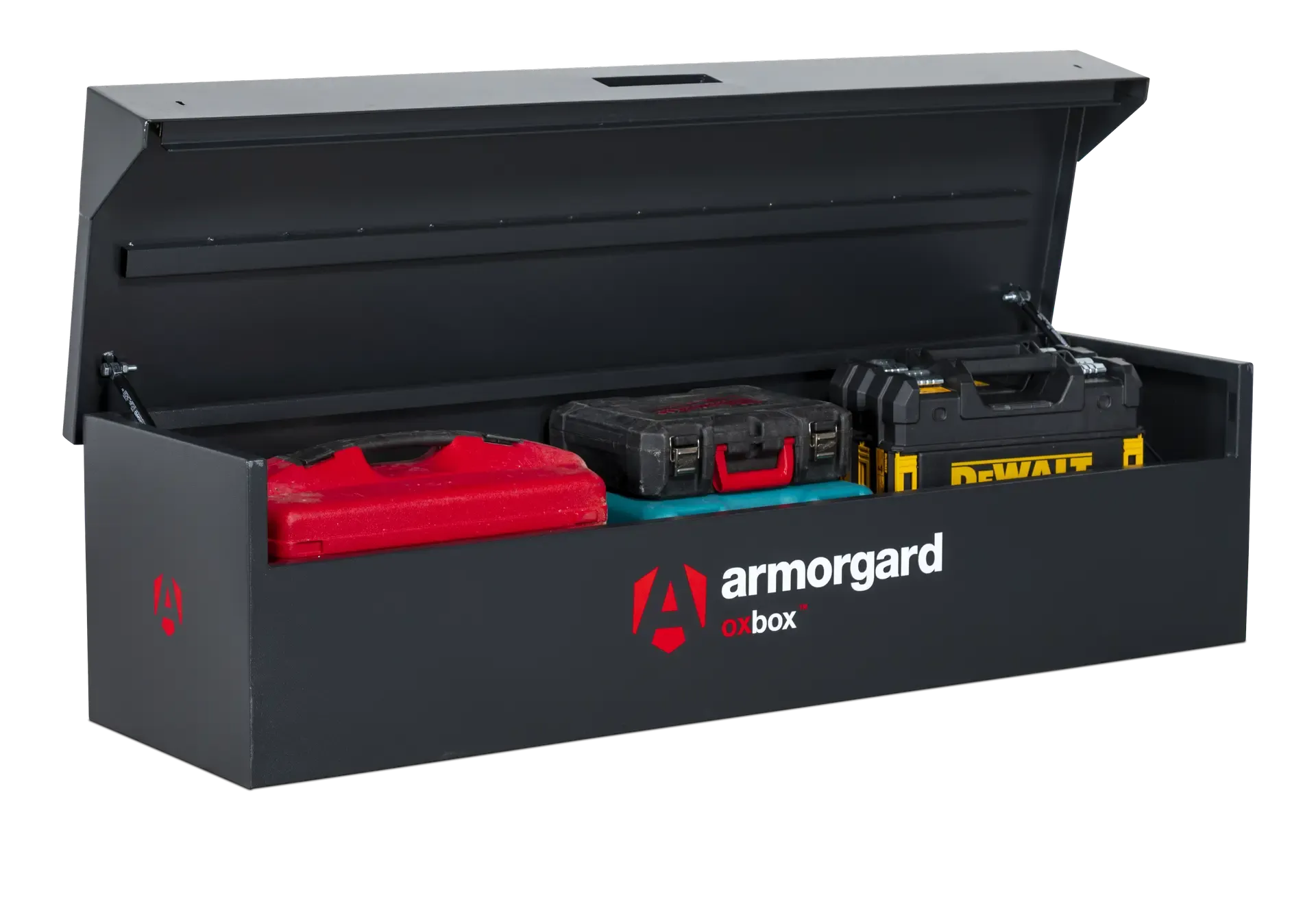 OX6 front left with props 1