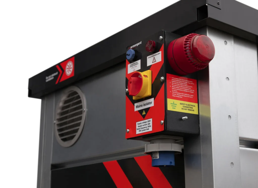 PWR1 Close External Power Inlet Alarm Pod