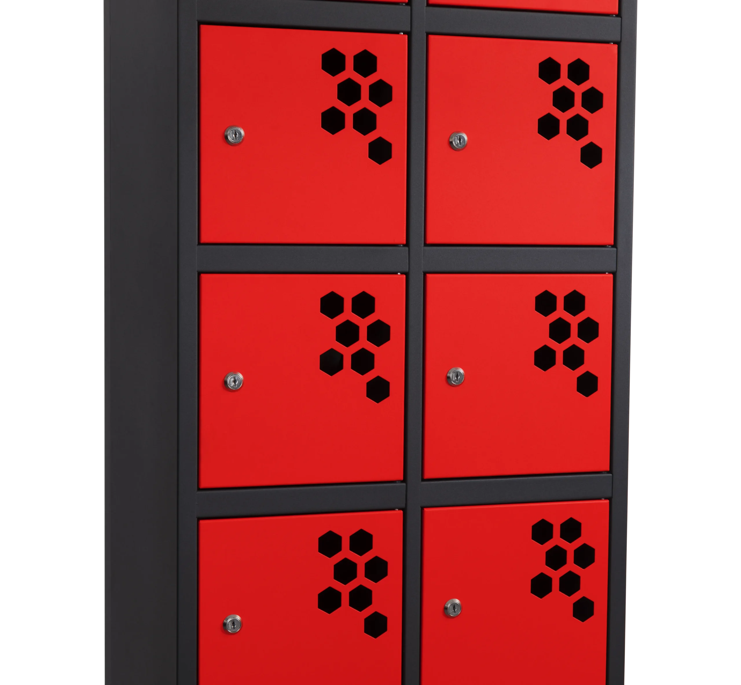 PWS12 Close Locker Doors Shut