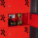 VH16 close locker door props